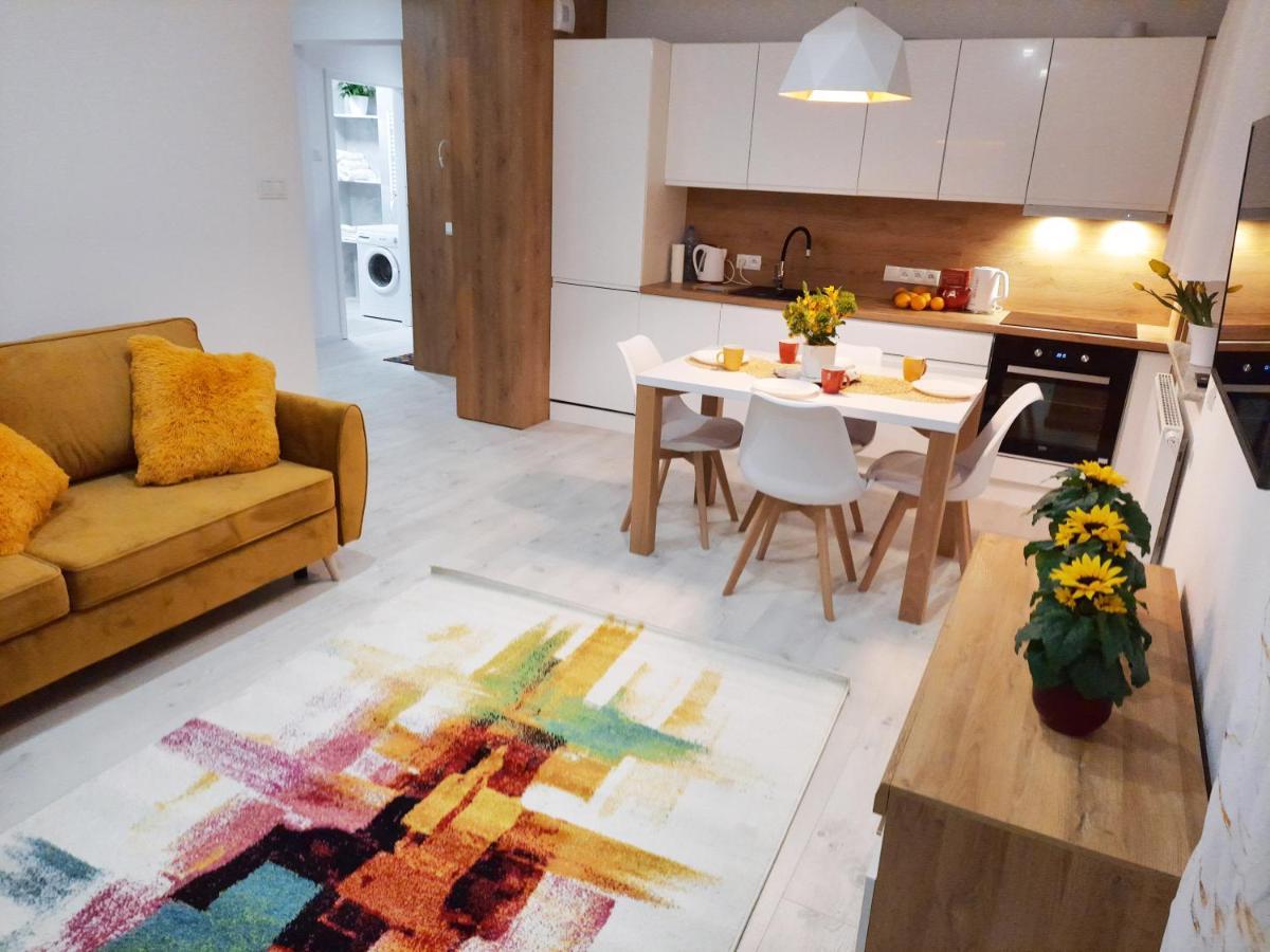 Apartament Amber Comfort Z Prywatnym Miejscem Parkingowym Kołobrzeg Extérieur photo