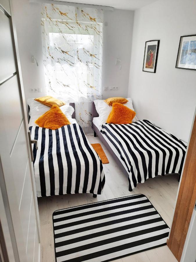 Apartament Amber Comfort Z Prywatnym Miejscem Parkingowym Kołobrzeg Extérieur photo
