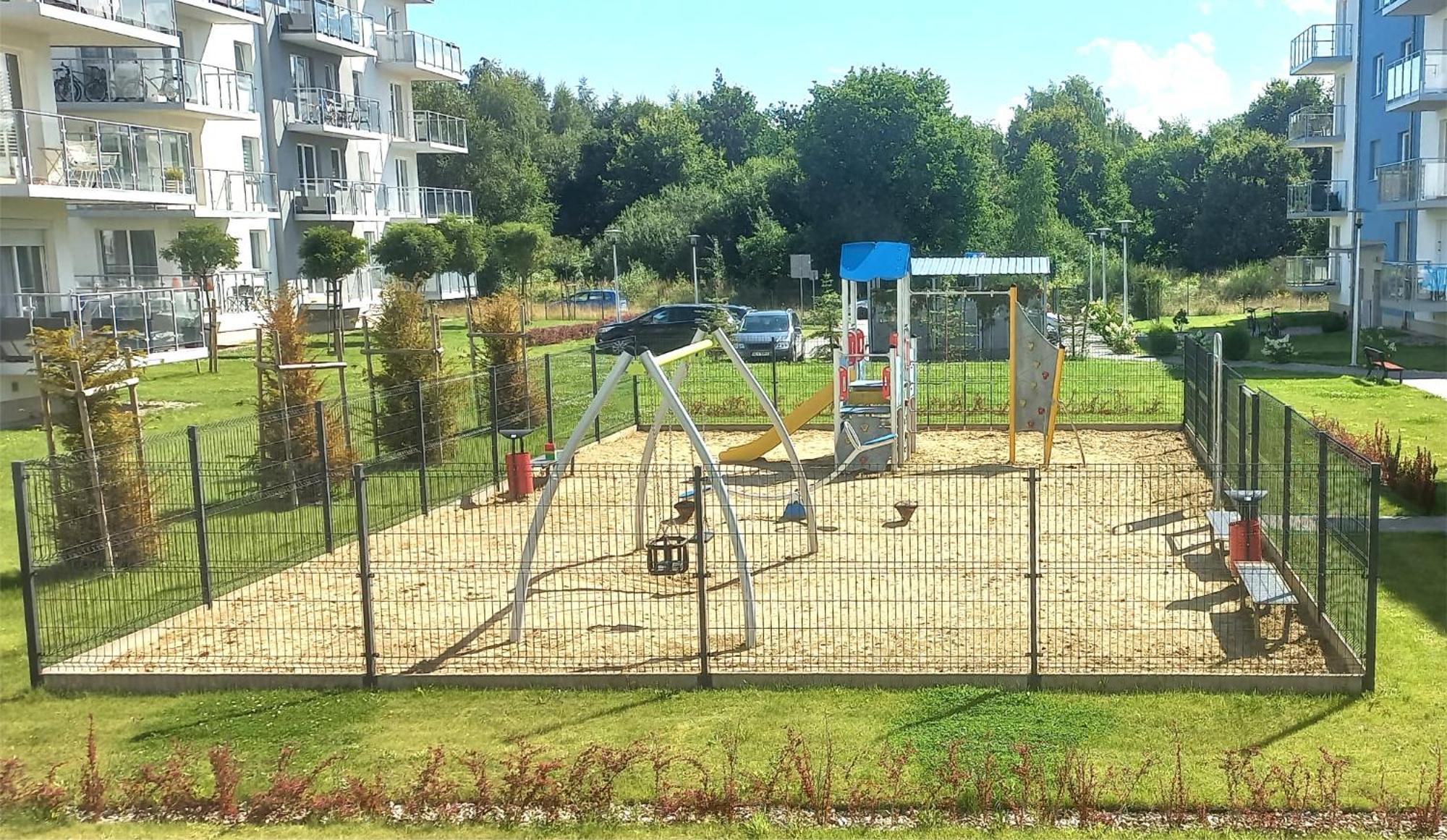 Apartament Amber Comfort Z Prywatnym Miejscem Parkingowym Kołobrzeg Extérieur photo